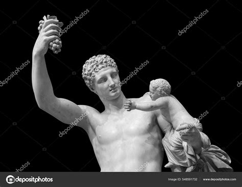 praxiteles Hermes with infant dionysus